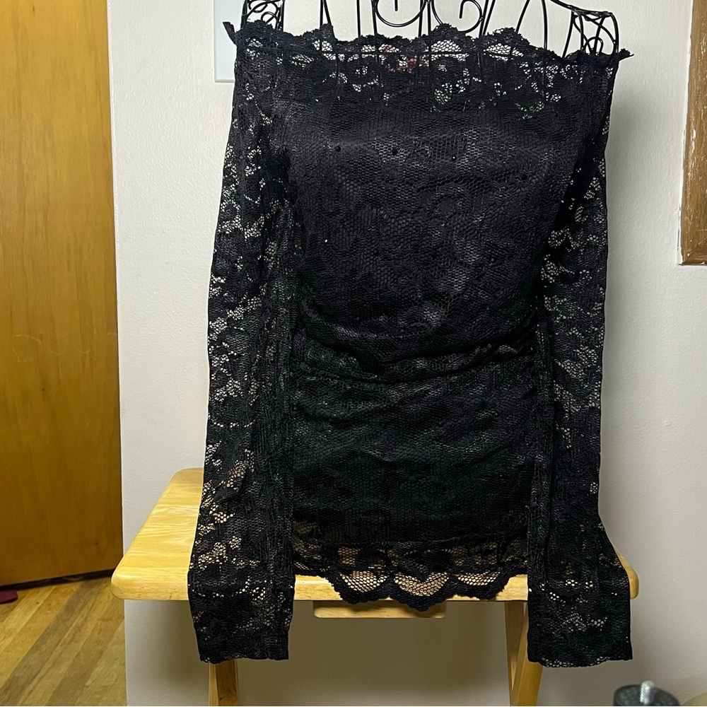 Colleen Lopez Black Lace Blouse long sleeve off shoulders embellished‎ size M - Picture 9 of 9